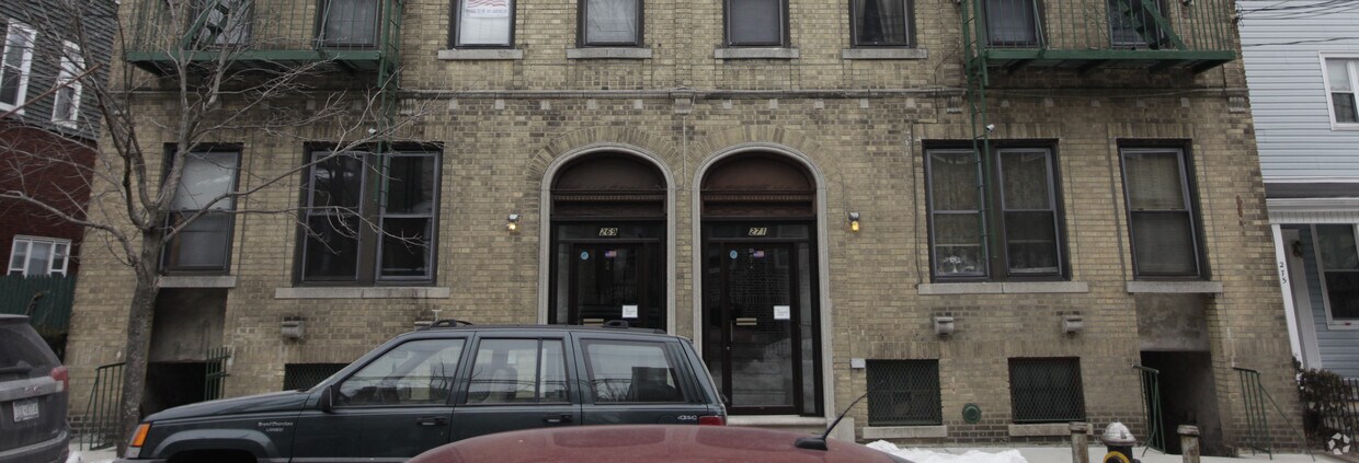 Building Photo - 269-271 E 235th