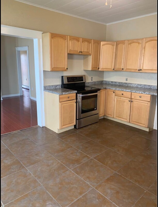 Foto del edificio - 382 E Grove St