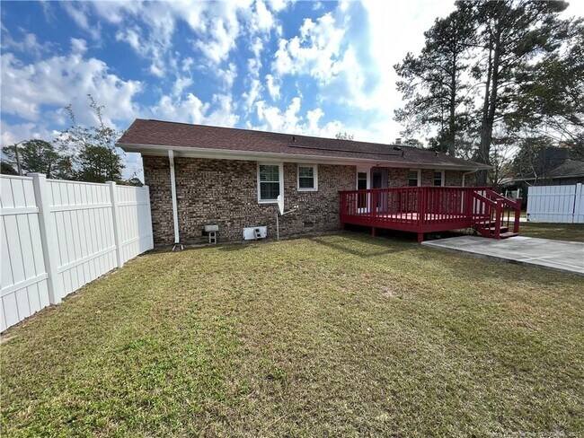 Building Photo - 5939 Ormskirk Dr