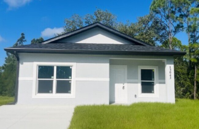 Foto del edificio - Brand New 2/2- Punta Gorda FL