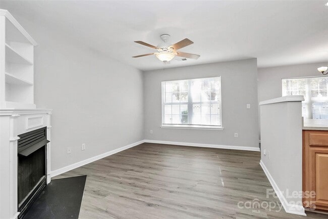 Building Photo - 11164 Saintsbury Pl