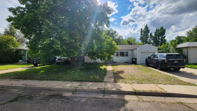 Foto del edificio - 2421 13th Ave