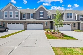 Building Photo - 2241 Cobble Ct