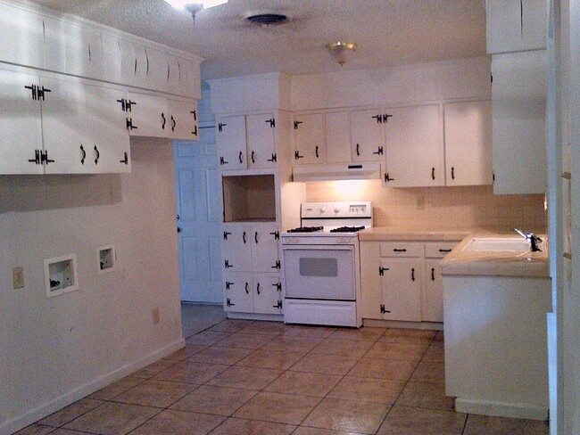 Foto del edificio - 3914 Lillian St