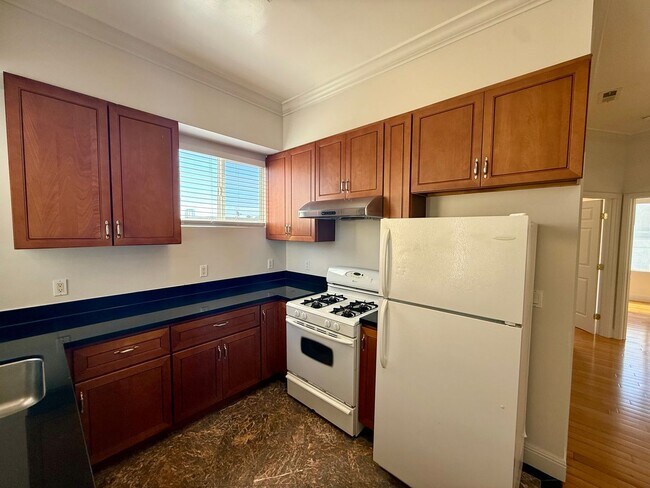 Foto del edificio - 2068 McAllister St