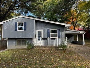 Building Photo - 2509 Homestead Ln