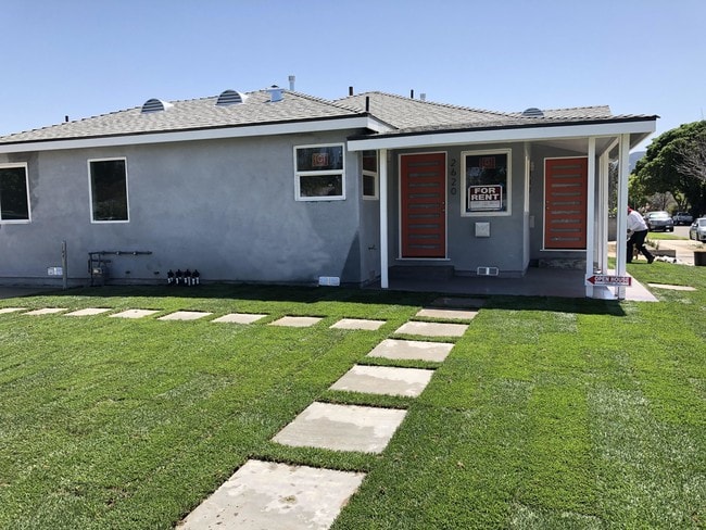 Front lawn - 2620 Chandler Blvd