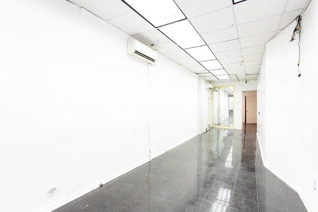 Interior Photo - 59 First Ave