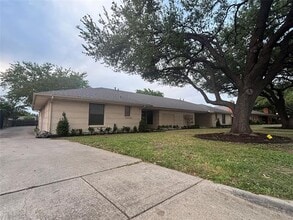 Building Photo - 4910 Arborlawn Dr