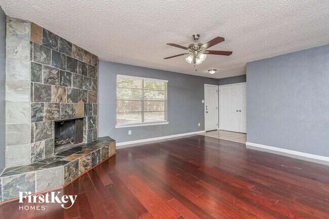 Building Photo - 7557 Folkstone Dr