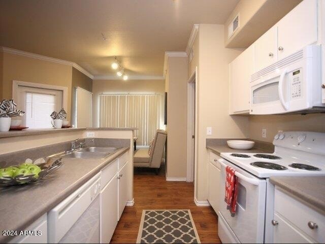 Photo - 411 E Indian School Rd Apartment