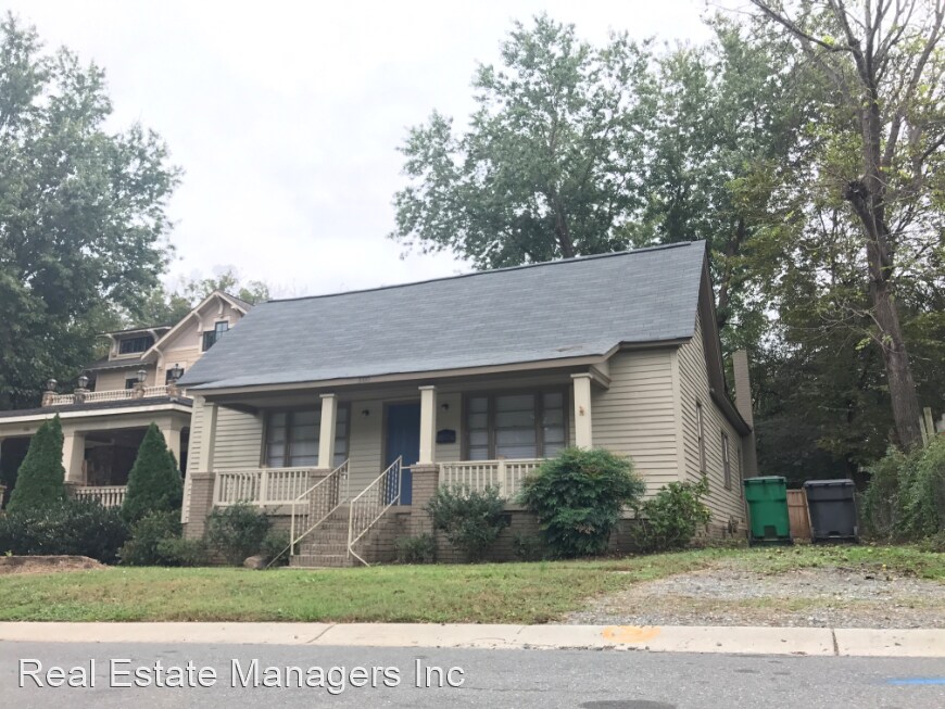 Foto principal - 2 br, 1 bath House - 3100 N Alexander St