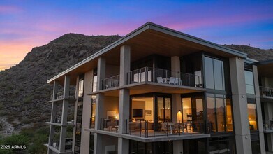 Building Photo - 5000 N Camelback Rdg Dr