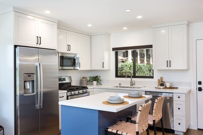 Building Photo - New Construction Luxury Townhomes in Old Town
