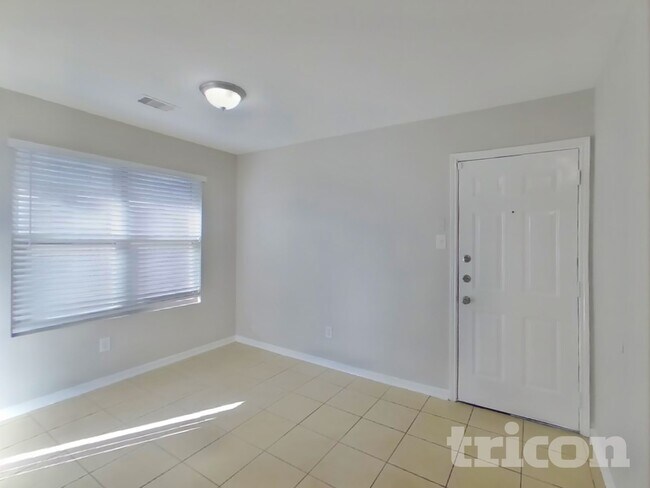 Building Photo - 11010 Vanilla Ridge Ct