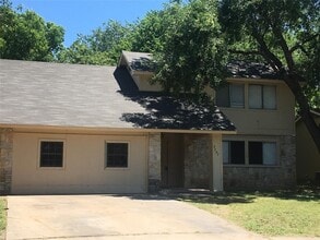 Building Photo - 7307 Ferndale Cir