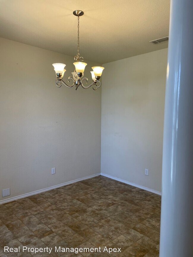 Building Photo - 3 br, 2.5 bath House - 6413 Tierra Dr.