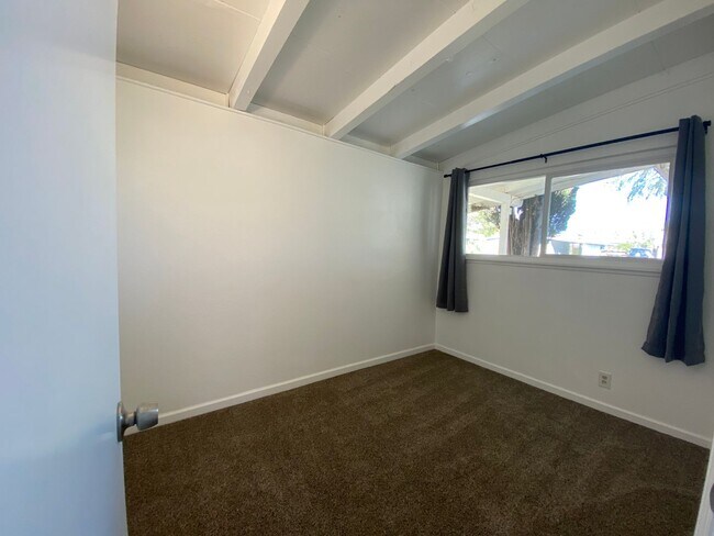 Foto del edificio - 127 Morningstar Ave