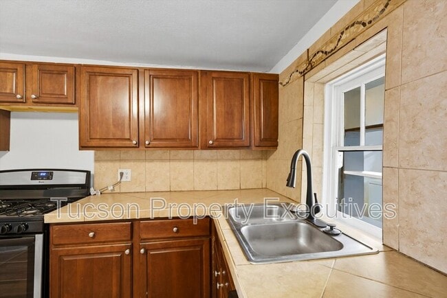 Foto del edificio - 837 S 8th Ave