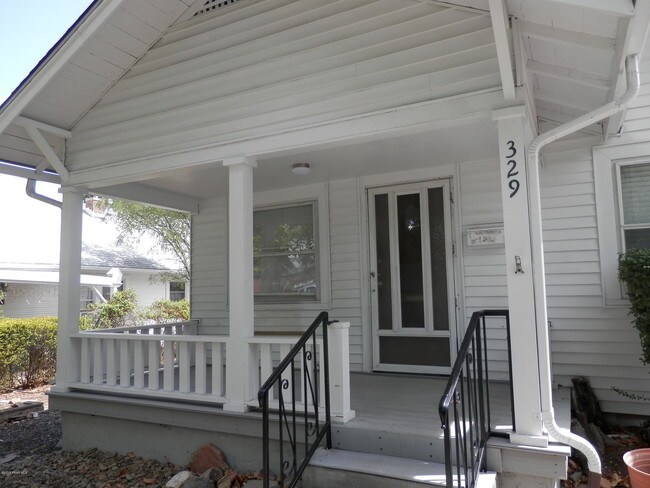 Building Photo - 329 N Pleasant St