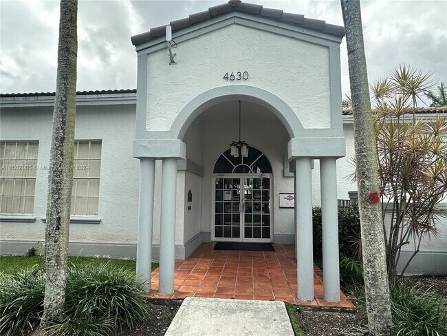 Foto del edificio - 4767 NW 97th Ct