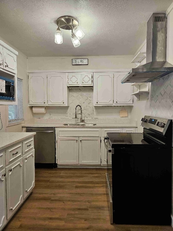 Building Photo - 978 Van Zandt St