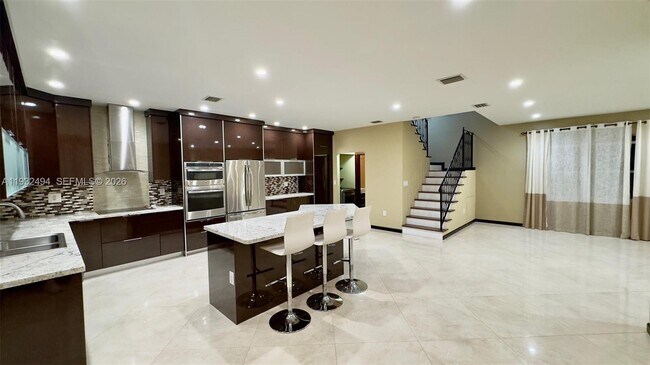 Foto del edificio - 1094 Redwood St