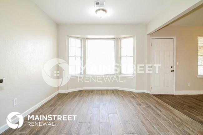 Building Photo - 2613 SW 90th St
