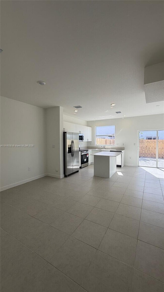 Foto del edificio - 15624 SW 276th Terrace