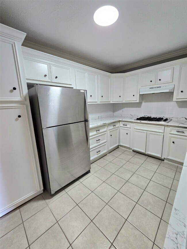 Foto del edificio - 616 Shaver St