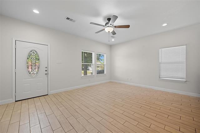 Building Photo - 2911 Marshall St