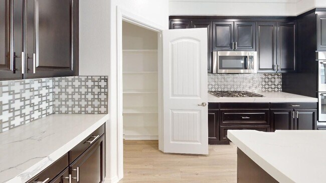 Building Photo - Completely Custom Single-Story 4 Bedroom, ...