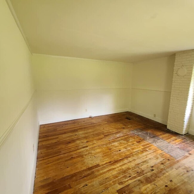 Foto del edificio - 406 Carter Ave