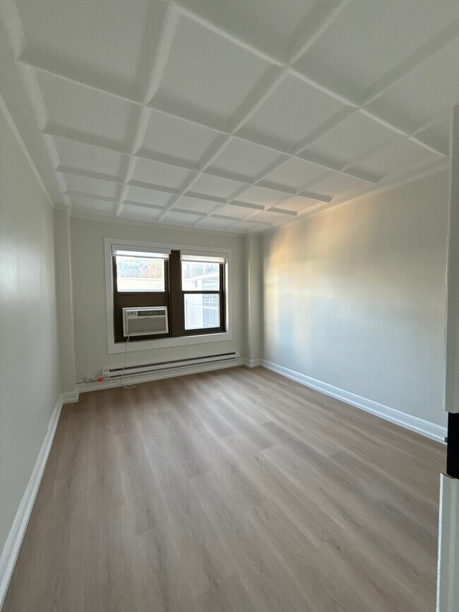 Foto del edificio - 1211 N La Salle Dr