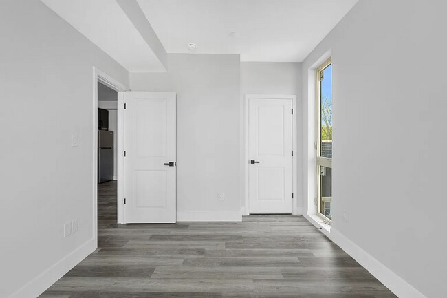 Foto del edificio - 2061 N 62nd St