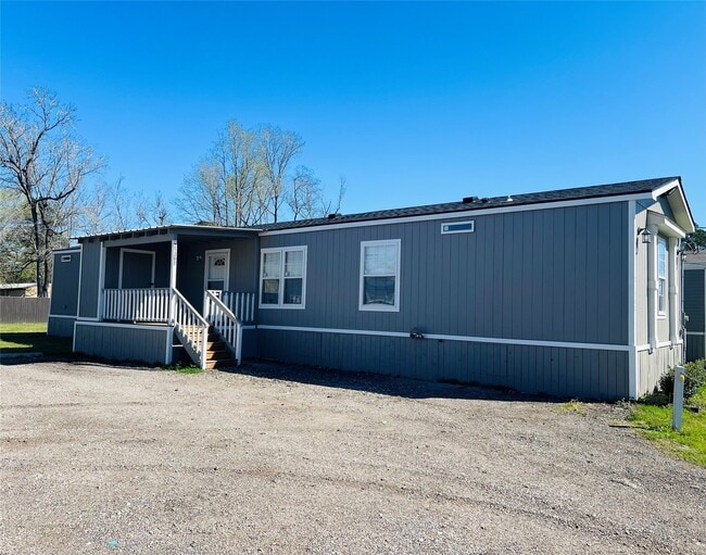 Building Photo - 21393 Ruth Dr