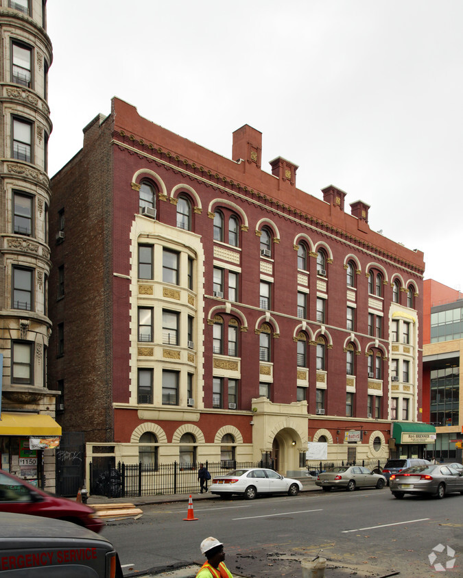 Building Photo - 50-56 E 125th St