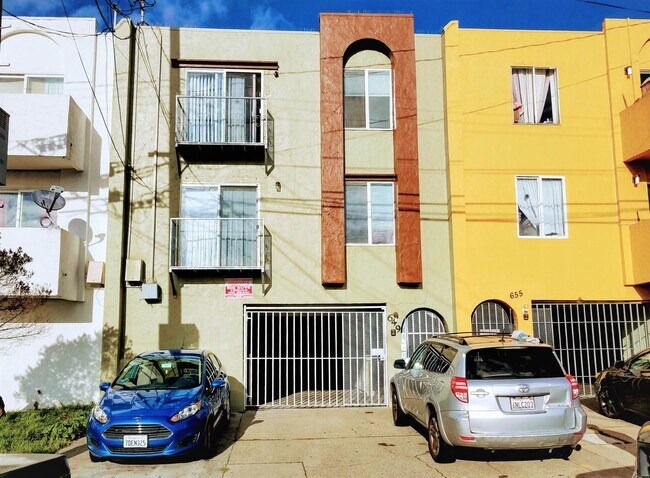 Foto del edificio - 649 Villa St