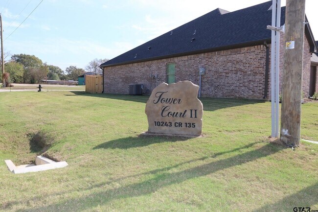Foto del edificio - 10243 County Rd 135