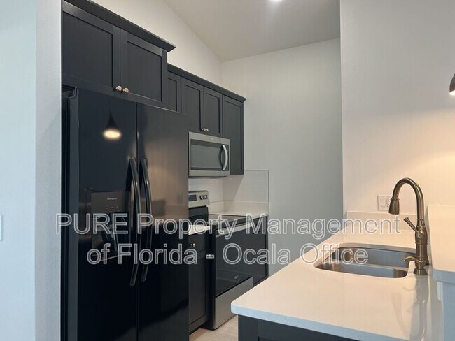 Foto del edificio - 4429 NW 2nd Ave