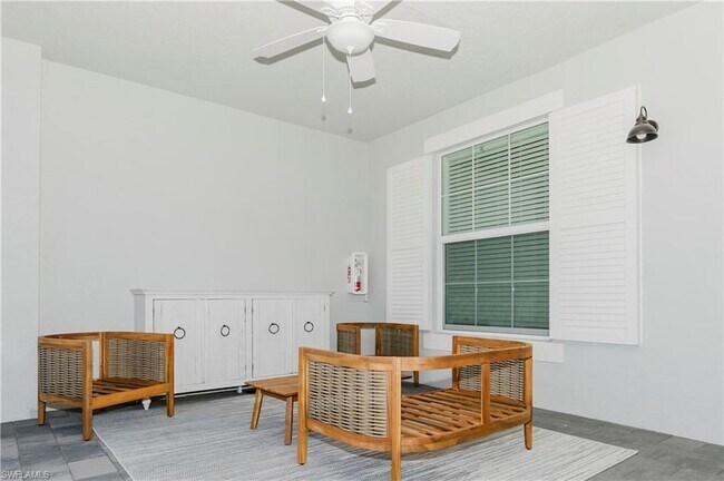 Foto del edificio - 5467 Double Eagle Cir