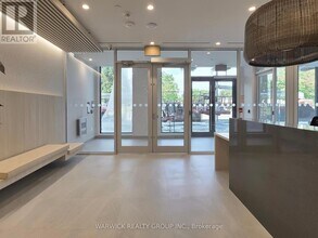 Building Photo - 4365 Bloor St W