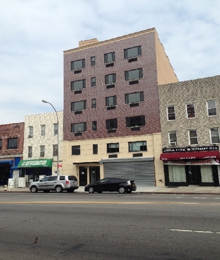 Building Photo - 106-09 Northern Blvd