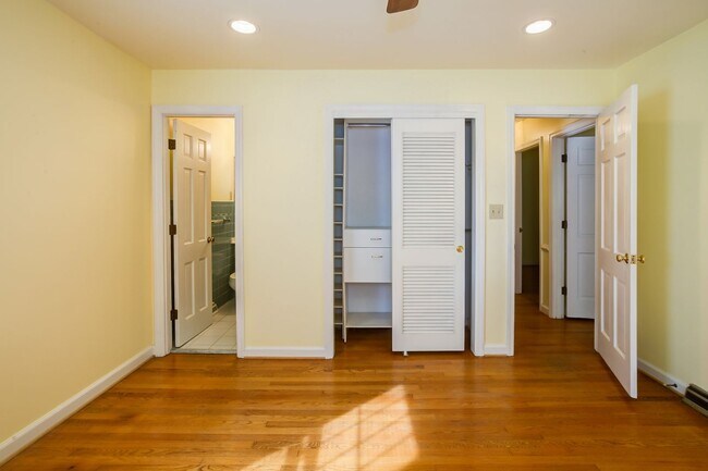 Foto del edificio - 1710 Milton Rd