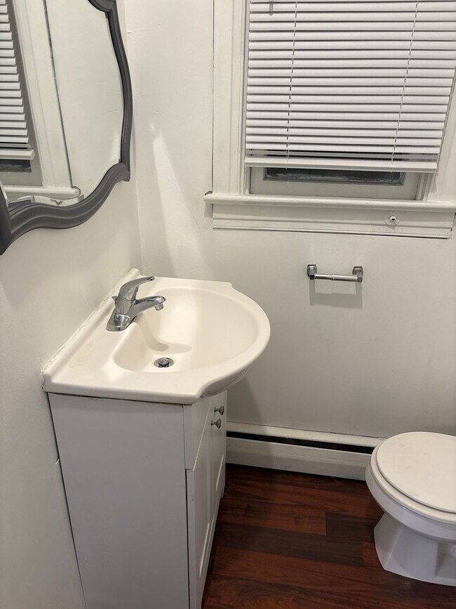 Foto del edificio - Cozy 1 Bedroom in Downtown York City with ...
