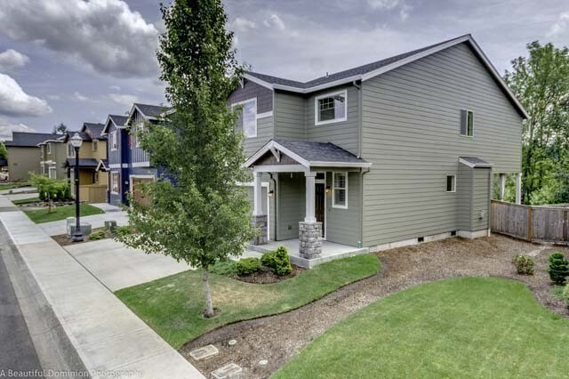 Building Photo - COMING SOON INQUIRE WITHIN- Beautiful 5 bdrm  and master on the main Home in Lacamas Meadows subd...