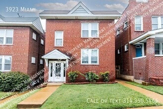 Building Photo - 3923 Miami St