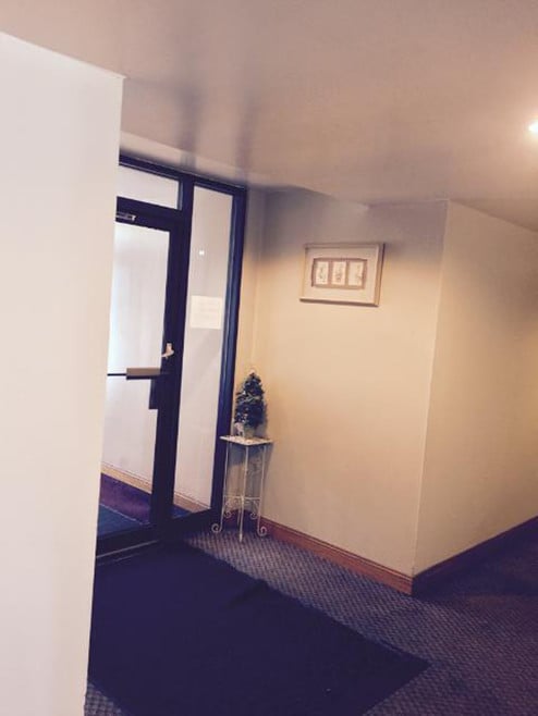 Rear Entry - 382 Penn