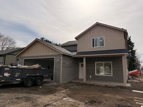 Building Photo - 504 E Locust Ave