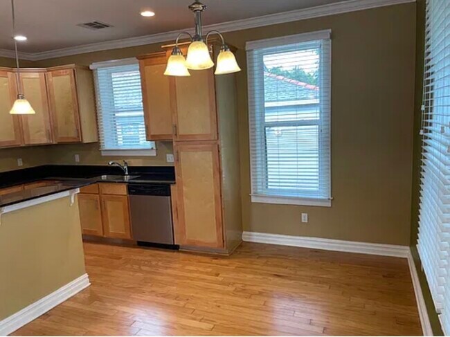 Foto del edificio - 2517 Allen Toussaint Blvd